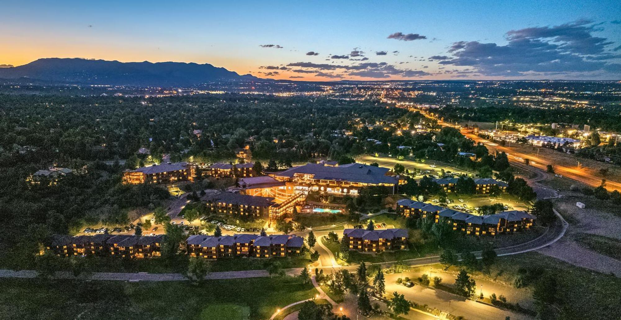 Cheyenne Mountain Resort, A Destination By Hyatt Hotels Colorado Springs Exterior foto