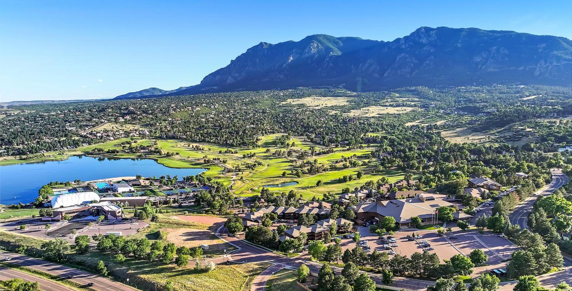 Cheyenne Mountain Resort, A Destination By Hyatt Hotels Colorado Springs Exterior foto